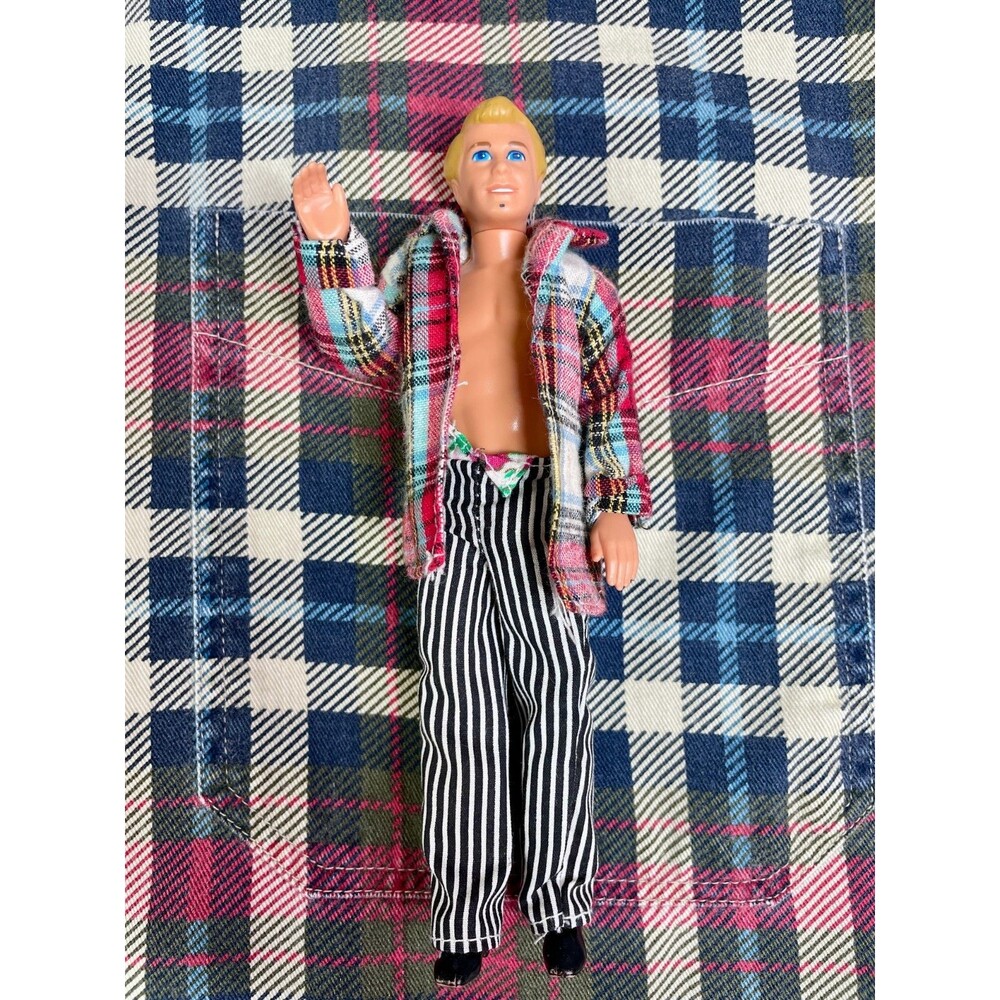 VINTAGE Ideal Boyfriend 90s Grunge Nicholas Doll Plaid Mattel Family Corners 7"